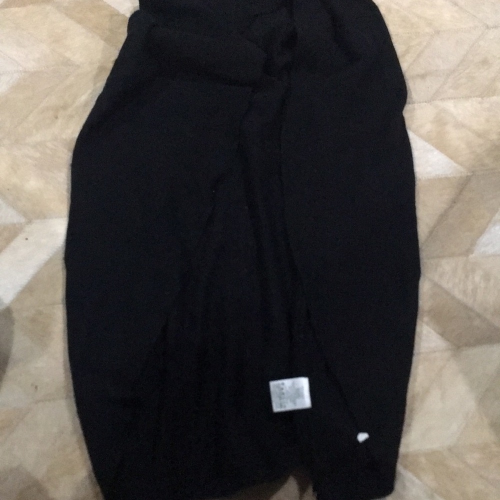 Black cardigan vest